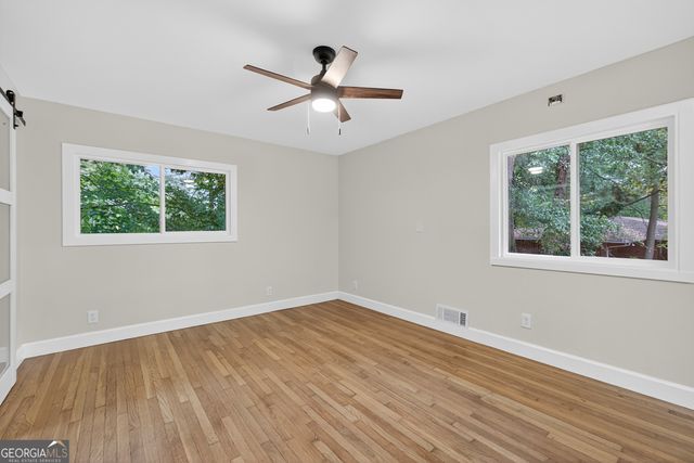 2296 Lyle Road, College Park, GA 30337