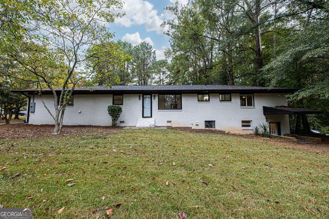 2296 Lyle Road, College Park, GA 30337
