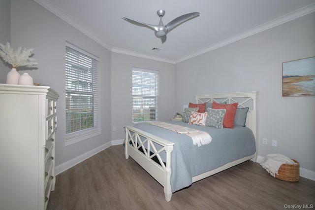 75 E Hoffman Avenue 2024, Lindenhurst, NY 11757