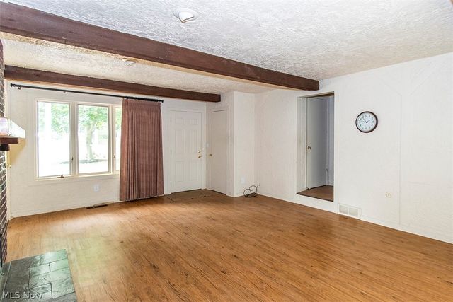 1490 Garfield Avenue, Brunswick, OH 44212