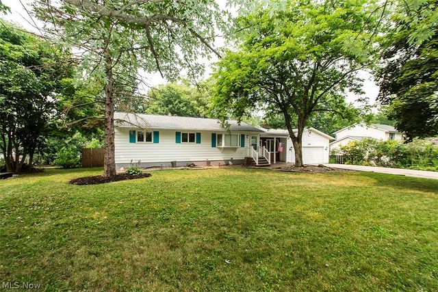1490 Garfield Avenue, Brunswick, OH 44212