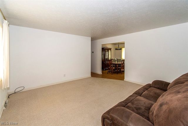 1490 Garfield Avenue, Brunswick, OH 44212