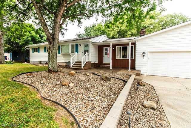 1490 Garfield Avenue, Brunswick, OH 44212