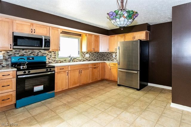 1490 Garfield Avenue, Brunswick, OH 44212