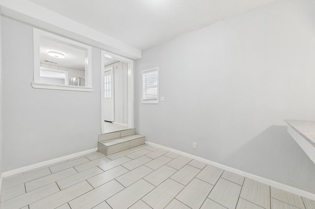 200 N Roe Street, White Settlement, TX 76108