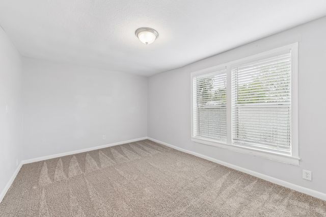 200 N Roe Street, White Settlement, TX 76108