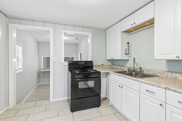 200 N Roe Street, White Settlement, TX 76108