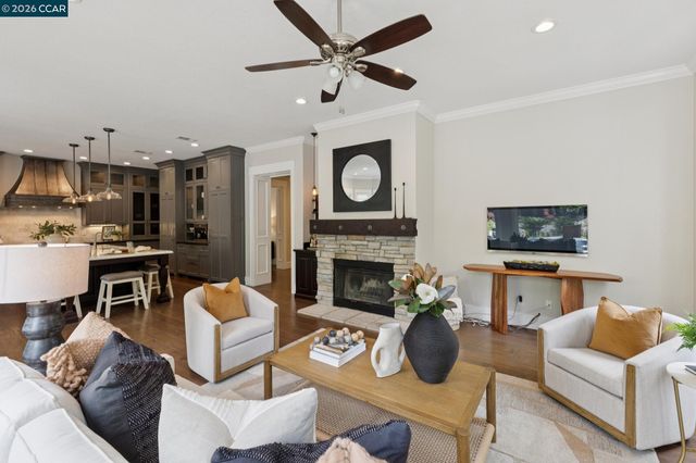 2478 Alamo Country Cir, Alamo, CA 94507