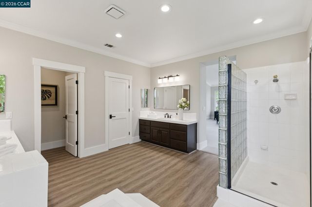 2478 Alamo Country Cir, Alamo, CA 94507