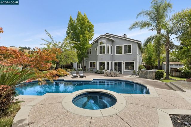 2478 Alamo Country Cir, Alamo, CA 94507