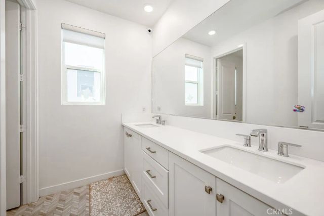 27544 FEATHERY CASSIA WAY, Valencia, CA 91381