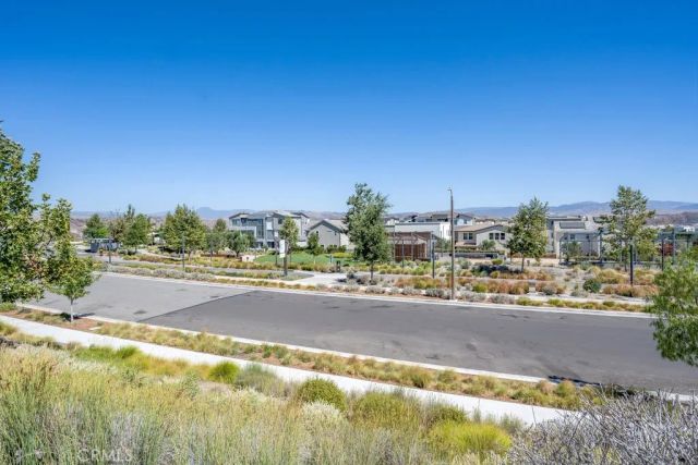 27544 FEATHERY CASSIA WAY, Valencia, CA 91381