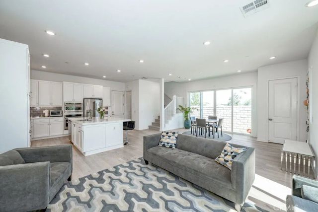 27544 FEATHERY CASSIA WAY, Valencia, CA 91381