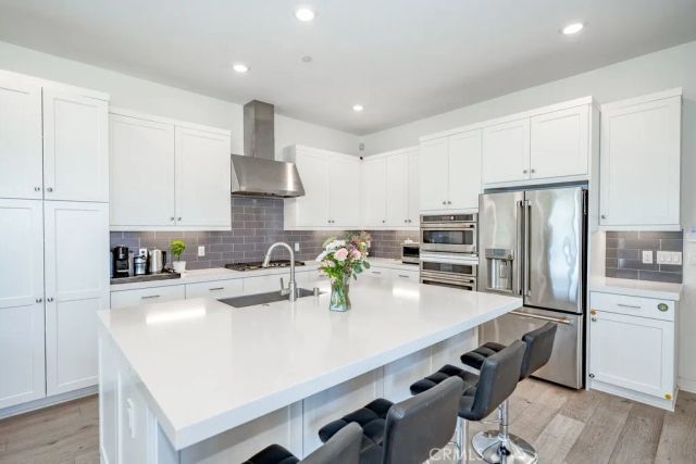 27544 FEATHERY CASSIA WAY, Valencia, CA 91381