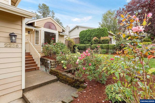 2236 15th Av NW, Salem, OR 97304