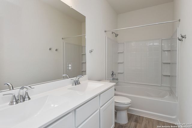 421 Horizon place, Seguin, TX 78155