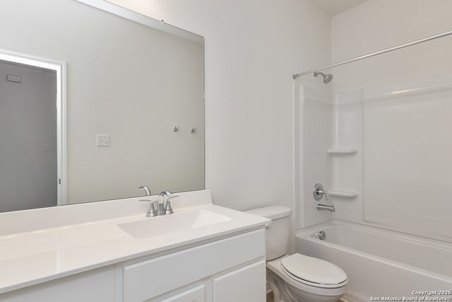 421 Horizon place, Seguin, TX 78155