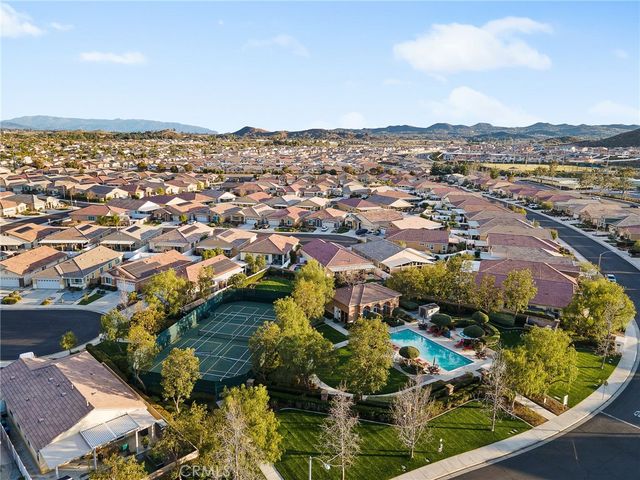 30283 Moon Star, Menifee, CA 92584