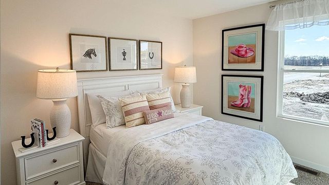 546 Freedom TRAIL, Burlington, WI 53105