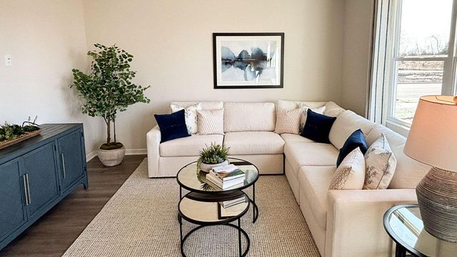 546 Freedom TRAIL, Burlington, WI 53105