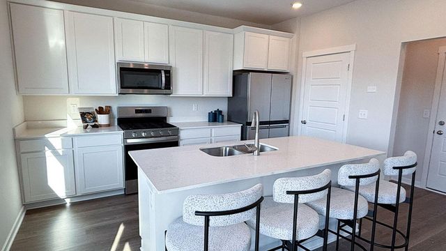 546 Freedom TRAIL, Burlington, WI 53105