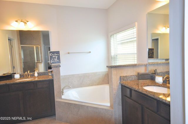 84143 SWALLOWTAIL Drive, Yulee, FL 32097