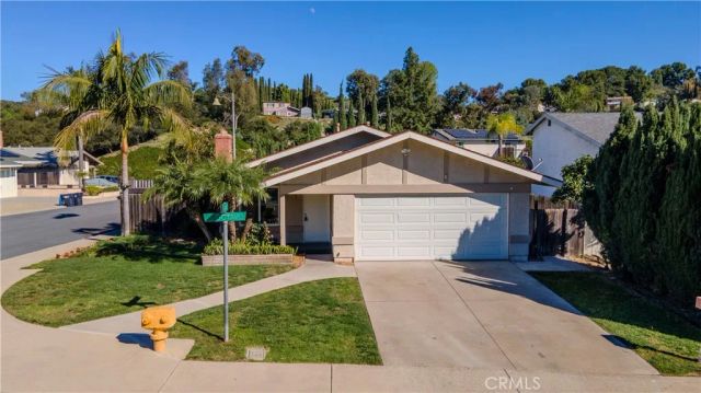 22682 Via Octavo, Mission Viejo, CA 92691