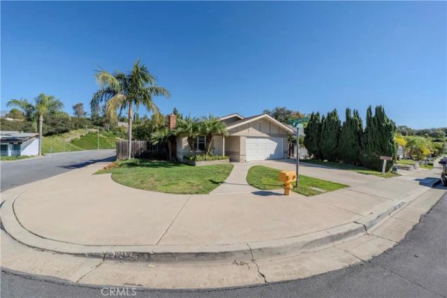 22682 Via Octavo, Mission Viejo, CA 92691