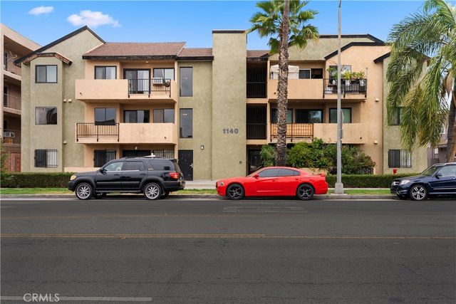 1140 Pacific Avenue 19, Long Beach, CA 90813