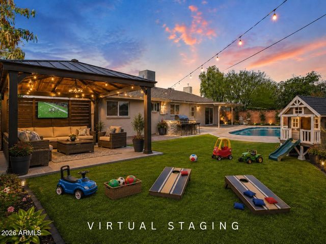 537 E LAGUNA Drive, Tempe, AZ 85282