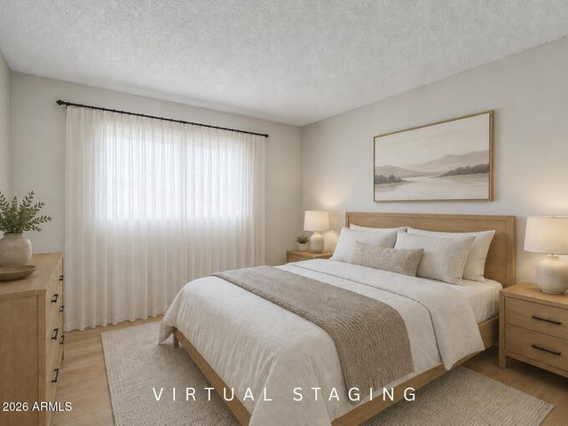 537 E LAGUNA Drive, Tempe, AZ 85282