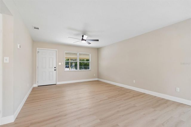 2217 E COLBY LANE, Tampa, FL 33612