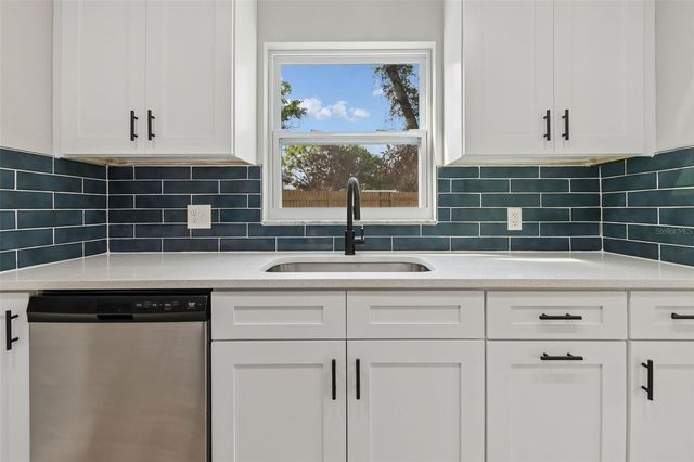 2217 E COLBY LANE, Tampa, FL 33612