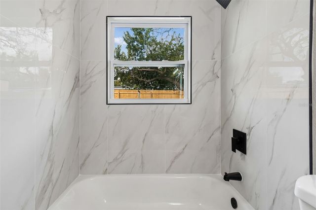 2217 E COLBY LANE, Tampa, FL 33612