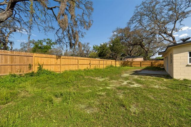 2217 E COLBY LANE, Tampa, FL 33612