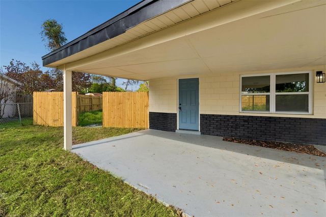 2217 E COLBY LANE, Tampa, FL 33612