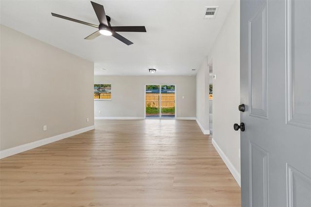 2217 E COLBY LANE, Tampa, FL 33612