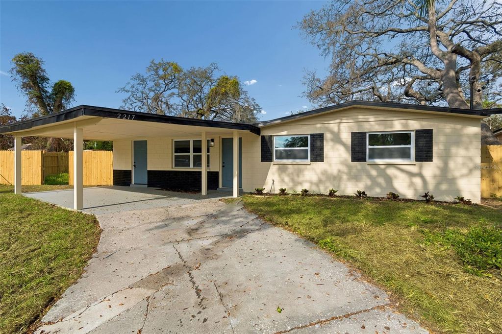 2217 E COLBY LANE, Tampa, FL 33612