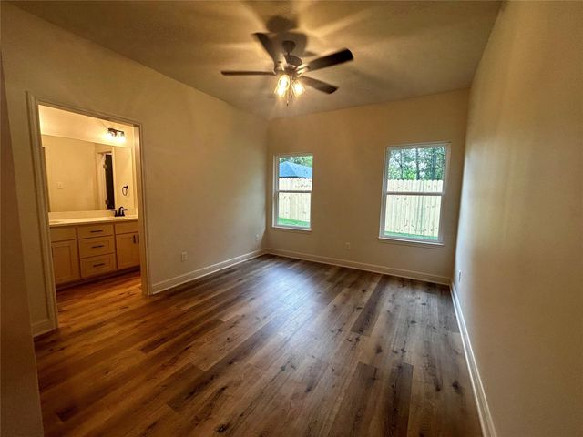 201 E Fleming, Longview, TX 75604