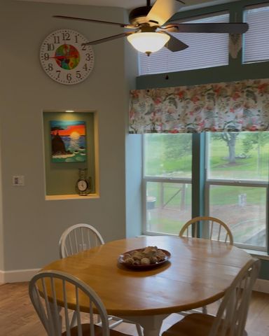 51 Woodvine Lane Ln, Bangor, CA 95901