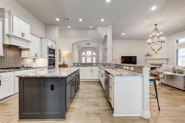 30411 Garden Glenn Court, Fulshear, TX 77441