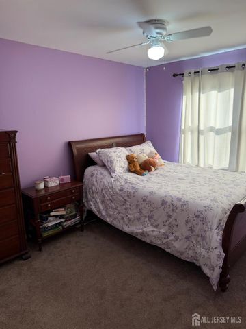 36 Netherwood Circle, Edison, NJ 08820