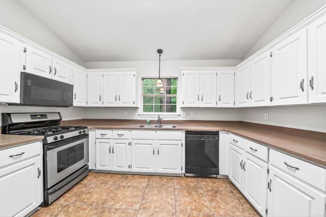 95 Springwood Court, Cabot, AR 72023