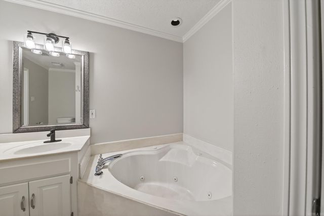 95 Springwood Court, Cabot, AR 72023