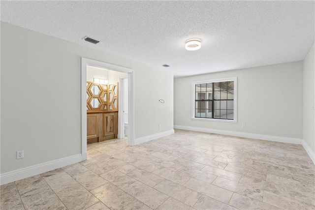 2605 Demetropolis Road, Mobile, AL 36609