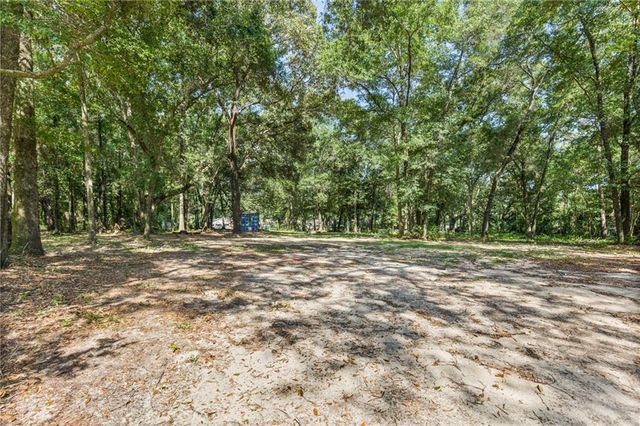 2605 Demetropolis Road, Mobile, AL 36609