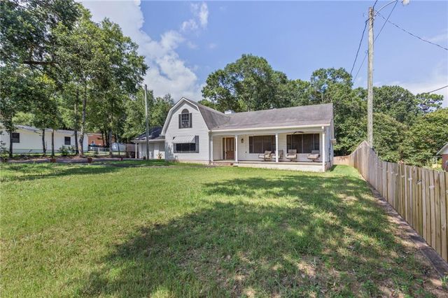 2605 Demetropolis Road, Mobile, AL 36609