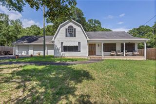 2605 Demetropolis Road, Mobile, AL 36609