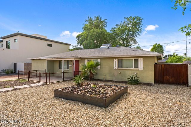 3608 N NAVAJO Trail, Scottsdale, AZ 85251