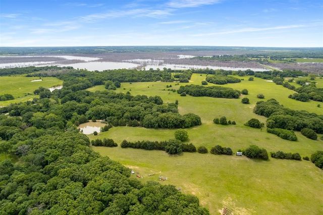 6111 County Road 2610, Bonham, TX 75418